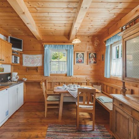 Alpine Cabin Klippitztorl エクステリア 写真